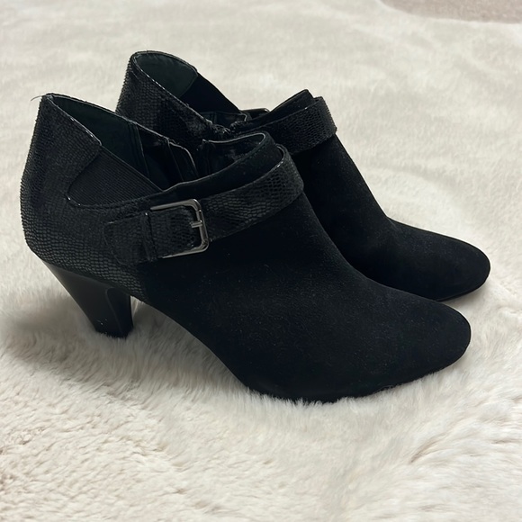 Alfani Suede Booties 8.5 - Picture 1 of 4